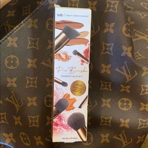 Billion dollar brushes